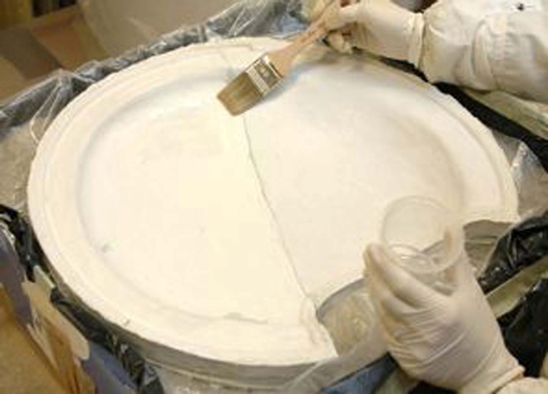 Preparazione del supporto in resina